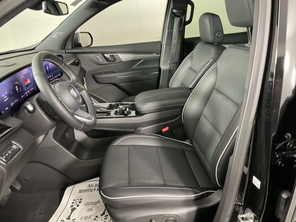 Used 2025 Buick Enclave Preferred image 18