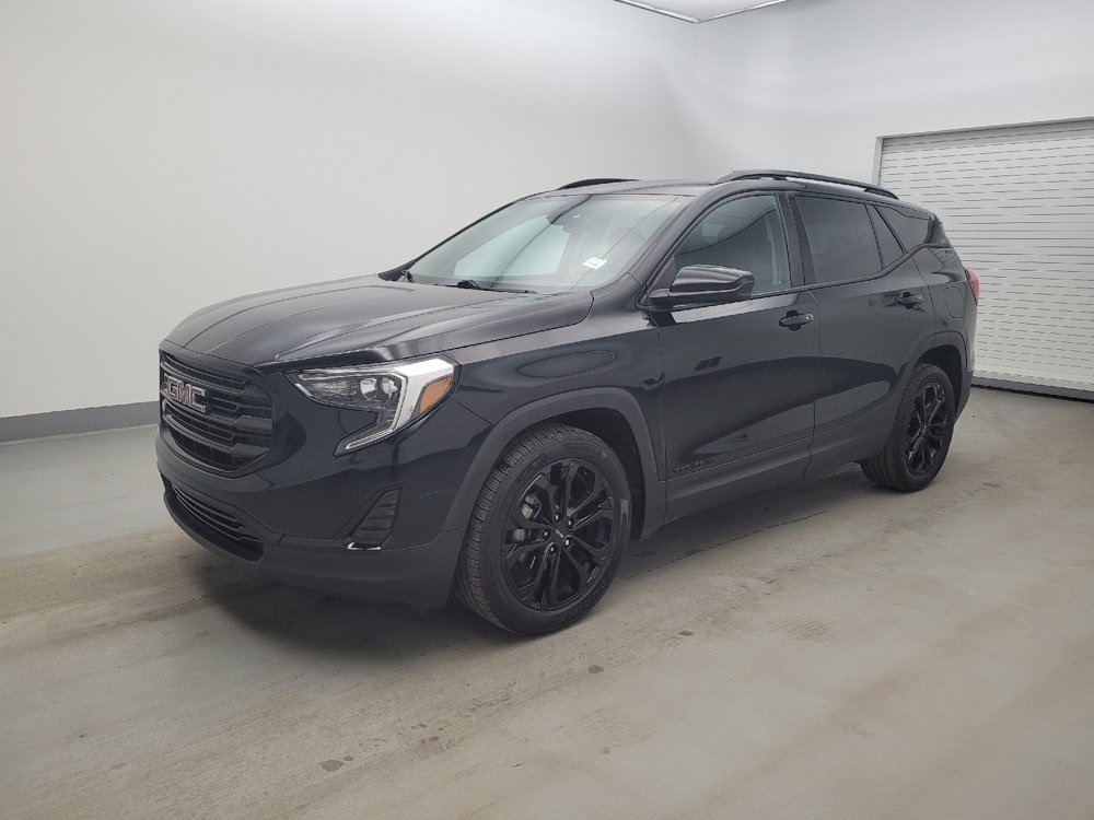 Used 2021 GMC Terrain SLE w/ Driver Convenience Package FWD image 2