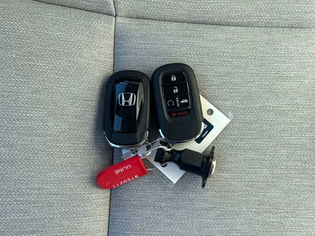 New 2025 Honda Accord SE image 27