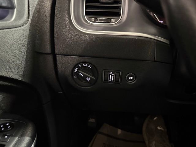 Used 2019 Dodge Charger GT image 14