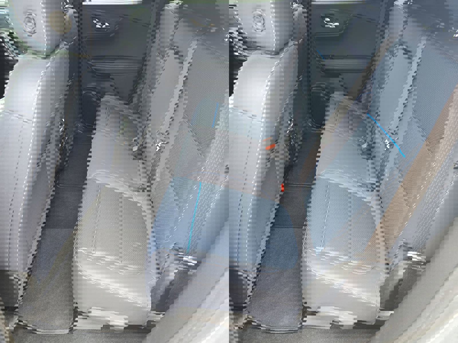 Used 2023 Chevrolet Blazer RS w/ Enhanced Convenience Package image 16