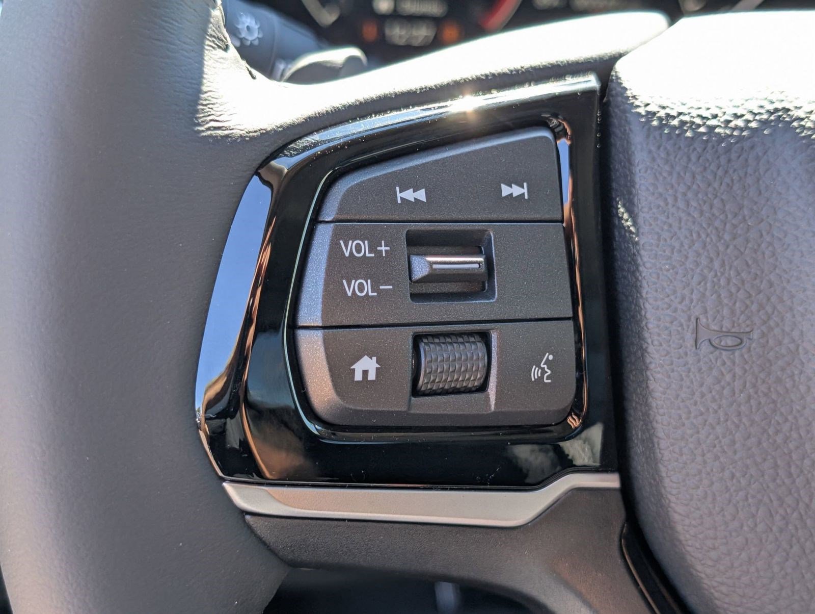 New 2026 Honda Odyssey Touring image 17