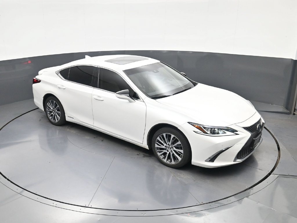 Used 2019 Lexus ES 300h w/ Premium Package FWD image 27