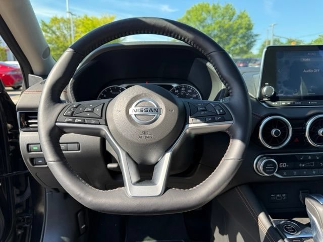 Certified 2020 Nissan Sentra SR w/ Premium Package FWD image 18