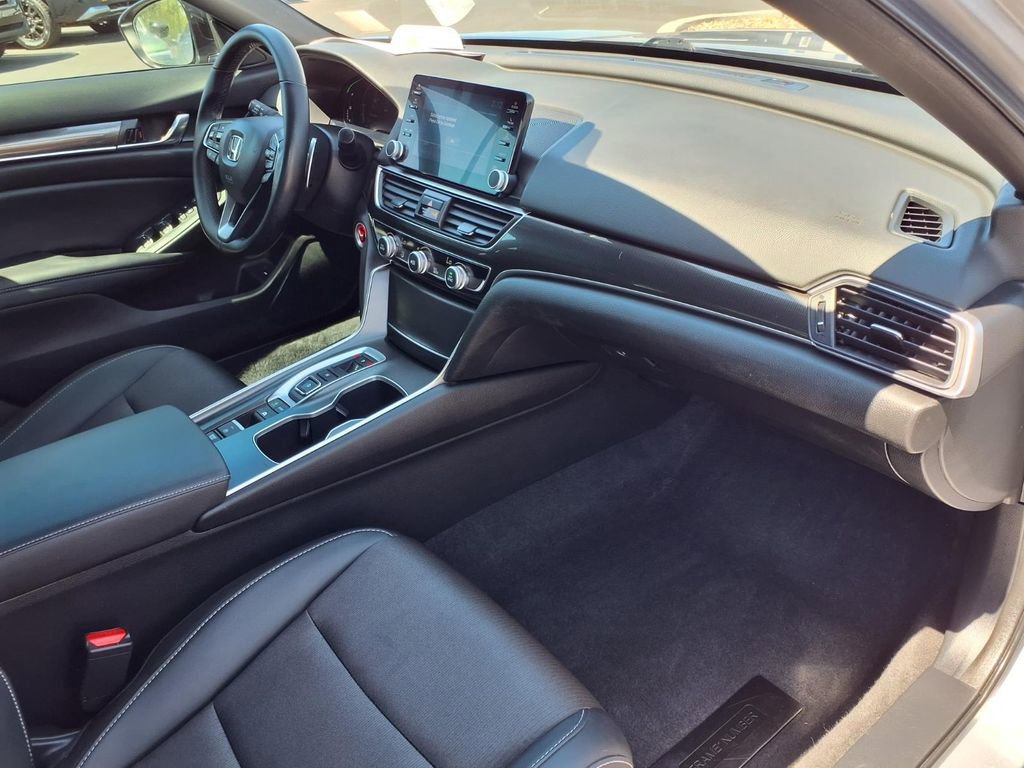 Used 2022 Honda Accord Sport image 18