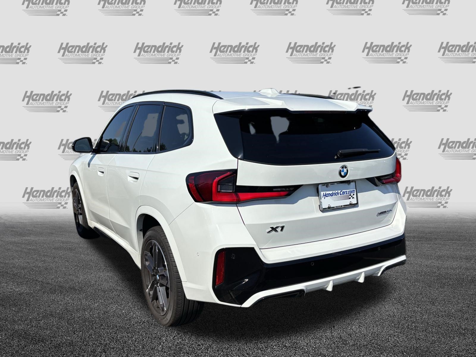Certified 2025 BMW X1 xDrive28i w/ Technology Package AWD/4WD image 7