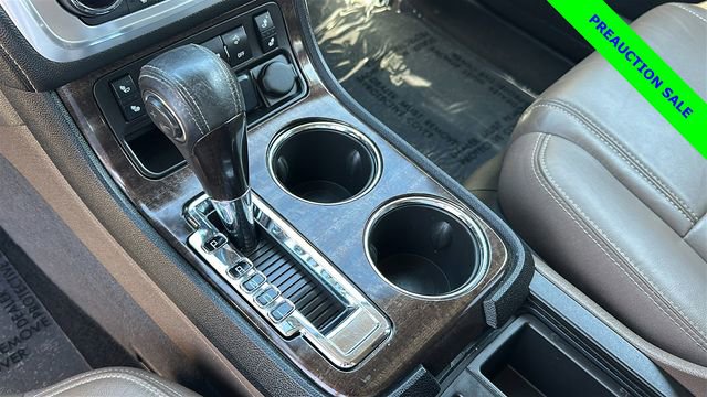 Used 2015 GMC Acadia SLT image 30