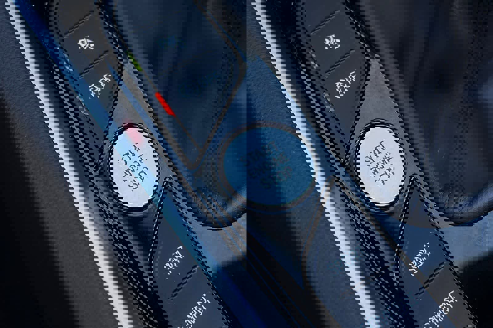 Used 2025 BMW Z4 M40i w/ Edition image 23