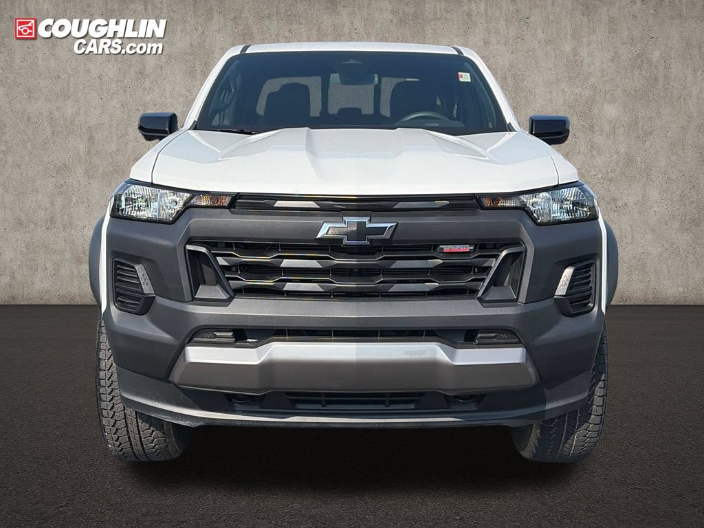 Used 2026 Chevrolet Colorado Trail Boss AWD/4WD image 3