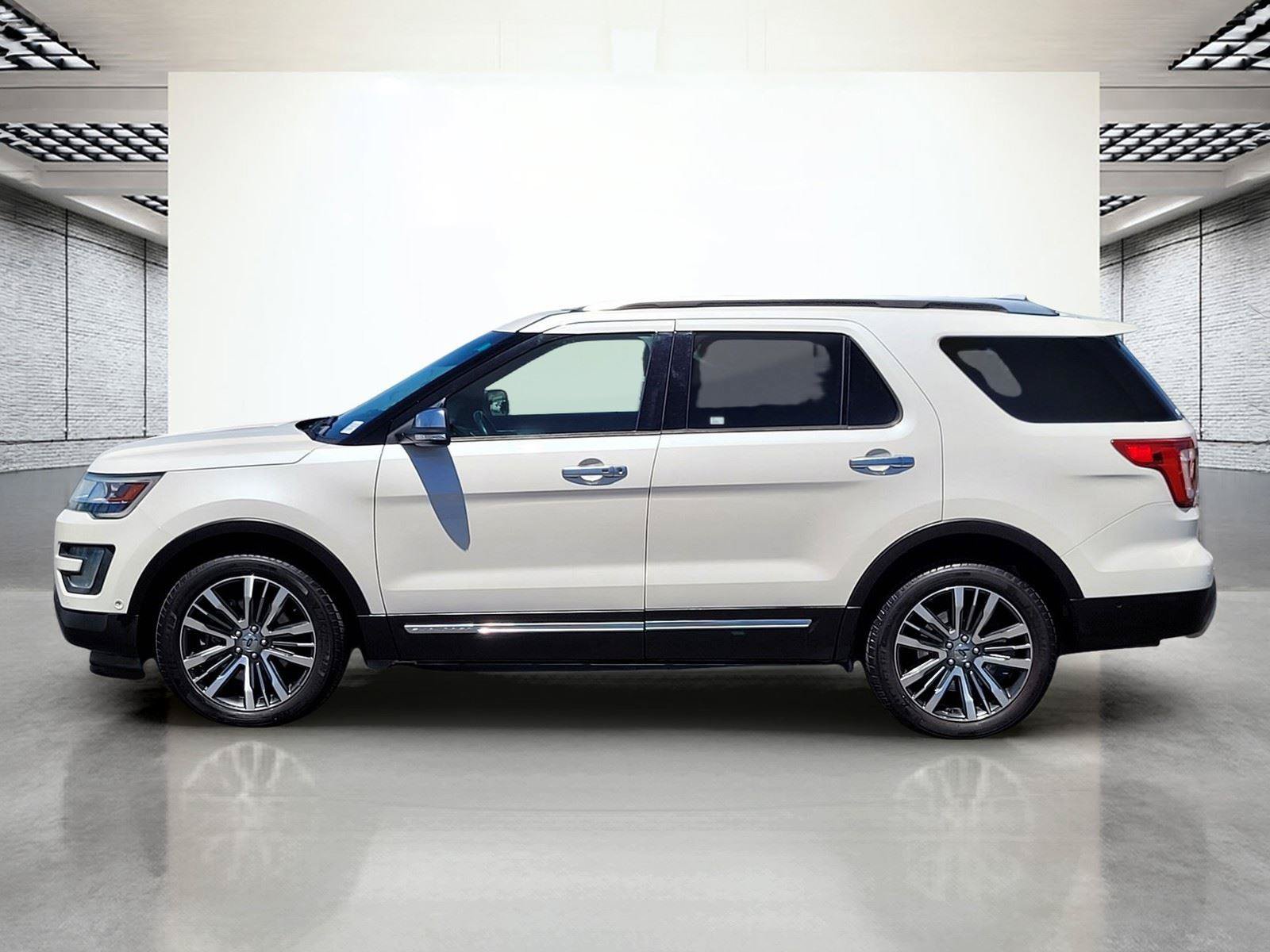 Used 2016 Ford Explorer Platinum AWD/4WD image 10