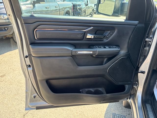 Used 2022 RAM 1500 Limited w/ Body-Colour Bumper Group AWD/4WD image 7