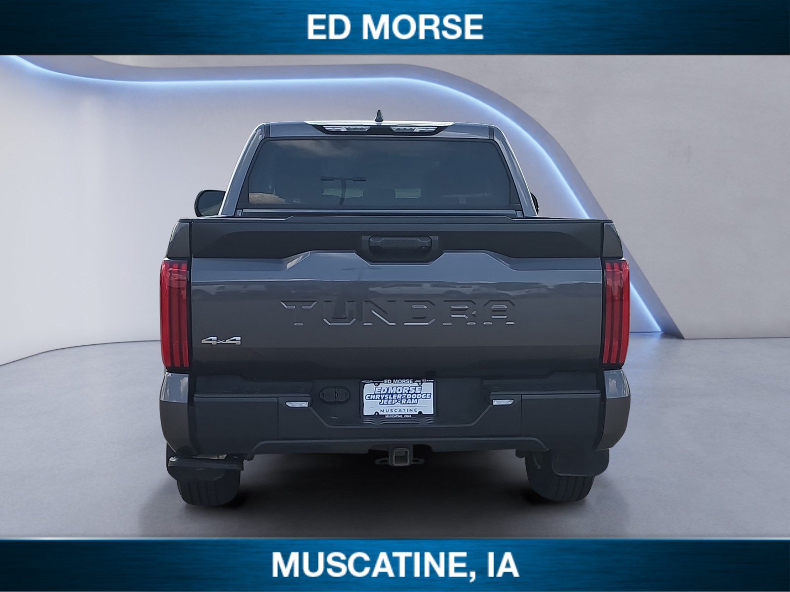 Used 2024 Toyota Tundra SR5 w/ SR5 Premium Package AWD/4WD image 4