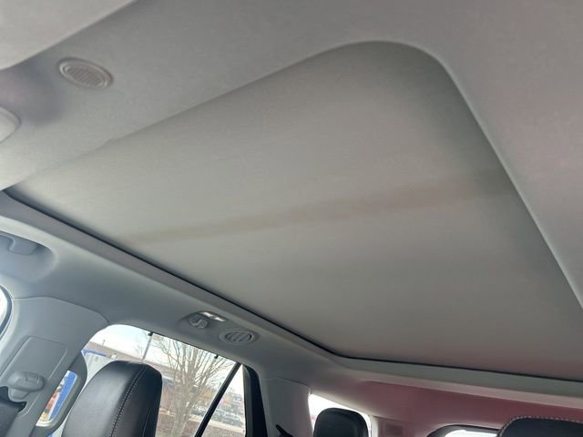 Used 2022 Ford Explorer Limited w/ Equipment Group 301A image 9