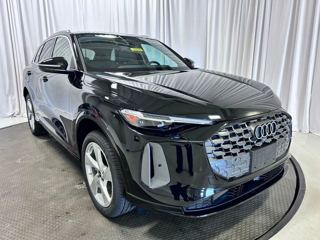 New 2026 Audi Q5 Premium Plus image 23