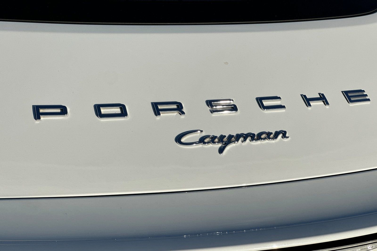 Used 2016 Porsche Cayman image 30