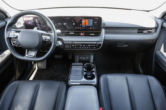 Certified 2025 Hyundai Ioniq 5 SEL RWD image 12