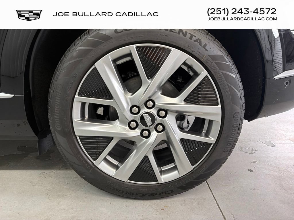 New 2027 Cadillac Optiq Luxury AWD/4WD image 7