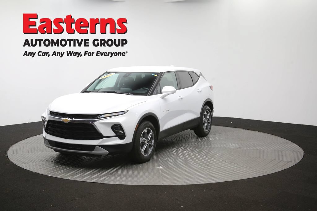 Used 2025 Chevrolet Blazer LT FWD image 57