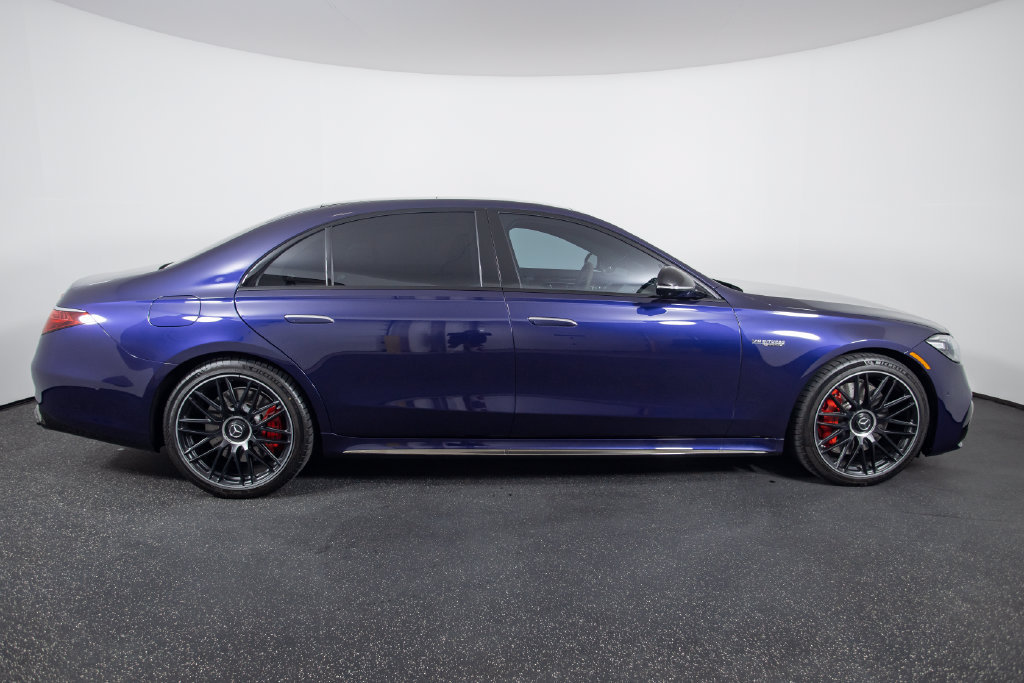 Used 2025 Mercedes-Benz S 63 AMG S image 21
