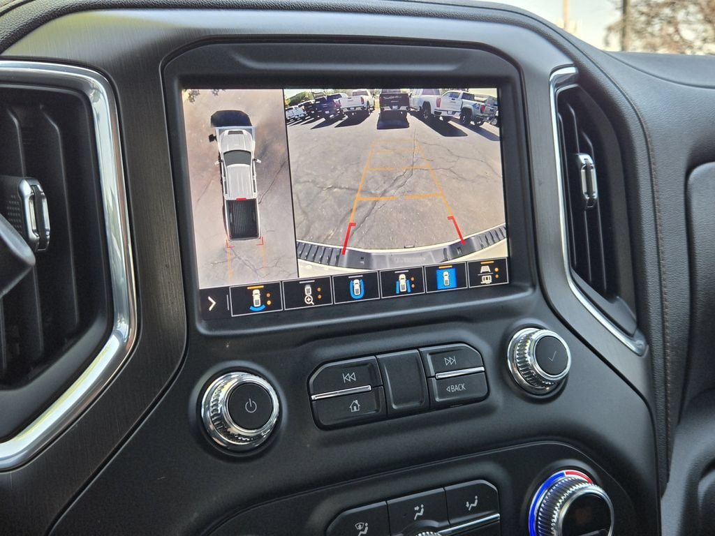 Used 2023 GMC Sierra 3500 AT4 w/ AT4 Premium Plus Package AWD/4WD image 12