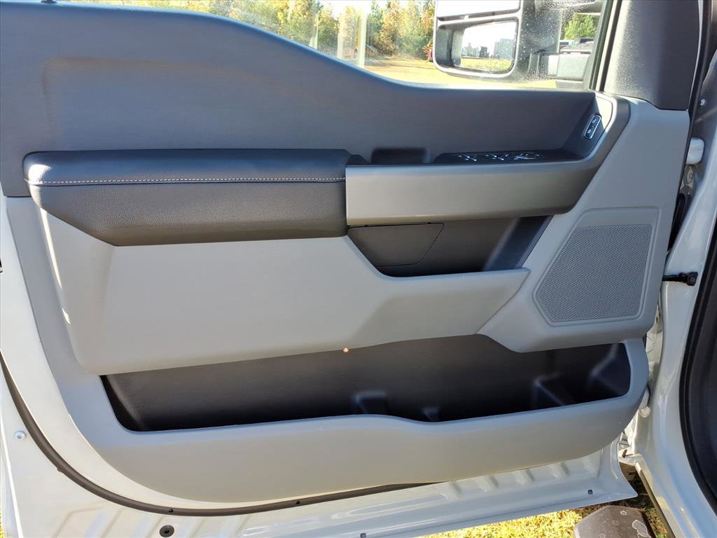 New 2026 Ford F250 XL w/ STX Appearance Package image 9