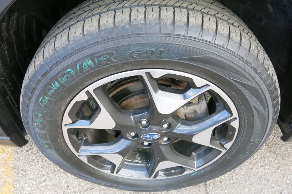 Used 2019 Subaru Crosstrek 2.0i image 32