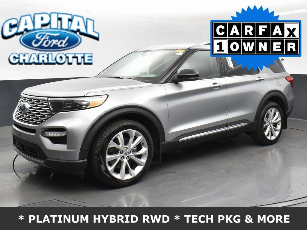 Used 2023 Ford Explorer Platinum w/ Technology Package image 2