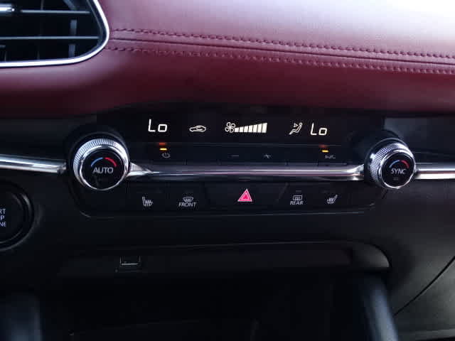 Used 2021 MAZDA MAZDA3 s FWD image 31