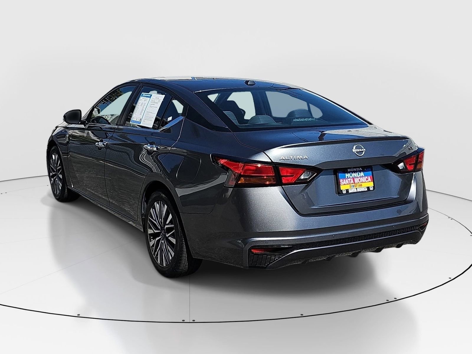 Used 2023 Nissan Altima 2.5 SV FWD image 7