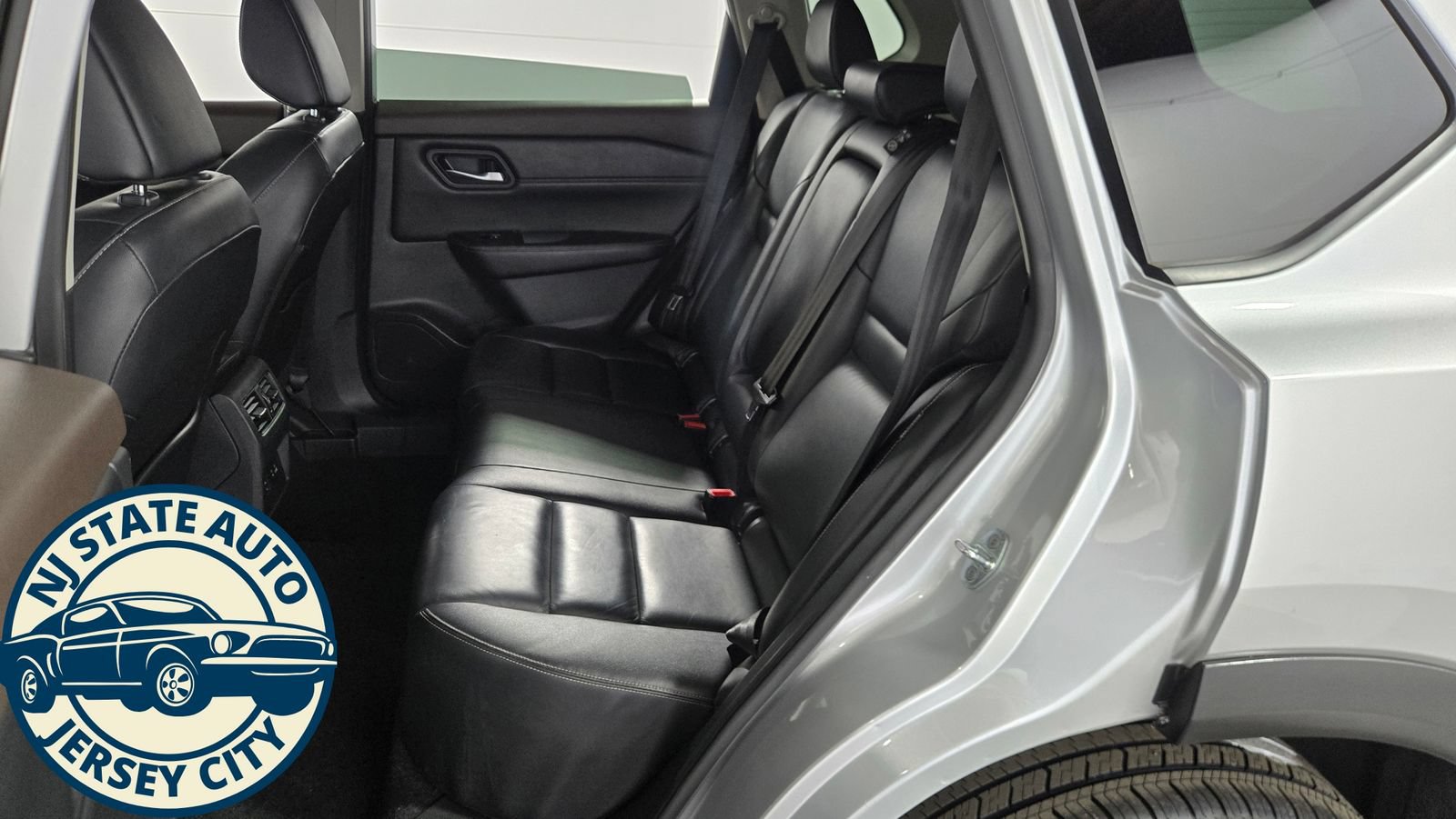 Used 2022 Nissan Rogue SL FWD image 28