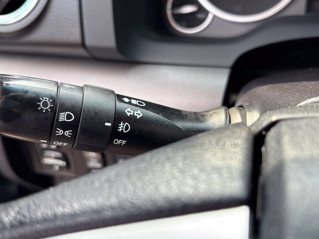 Used 2017 Toyota Tundra SR5 AWD/4WD image 23