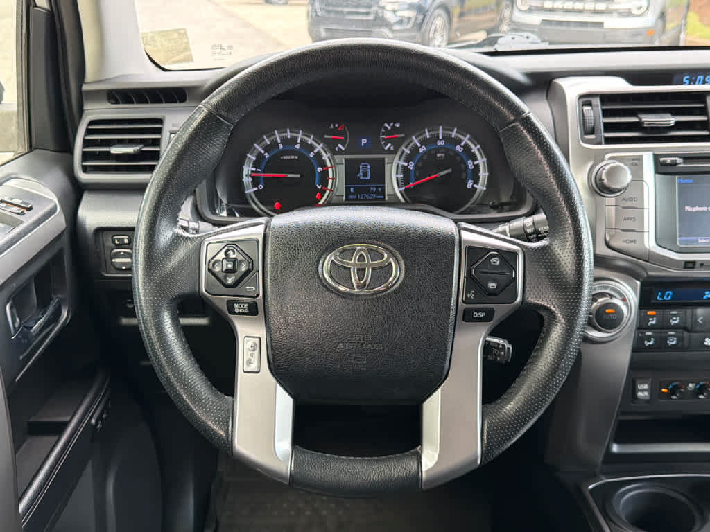 Used 2018 Toyota 4Runner Limited AWD/4WD image 27