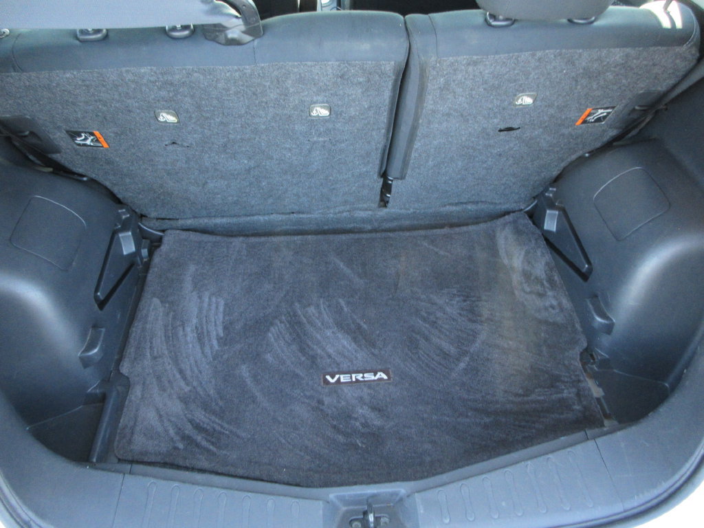 Used 2015 Nissan Versa Note SV FWD image 10