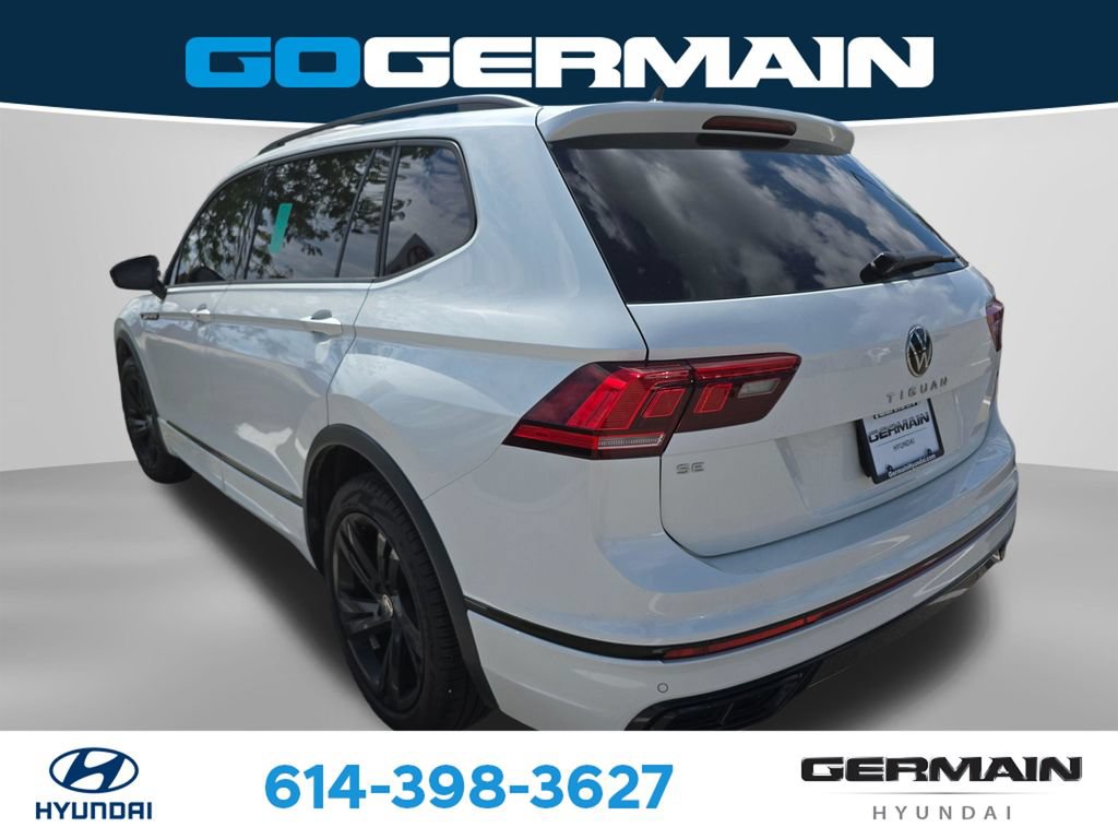 Used 2024 Volkswagen Tiguan SE R-Line AWD/4WD image 6