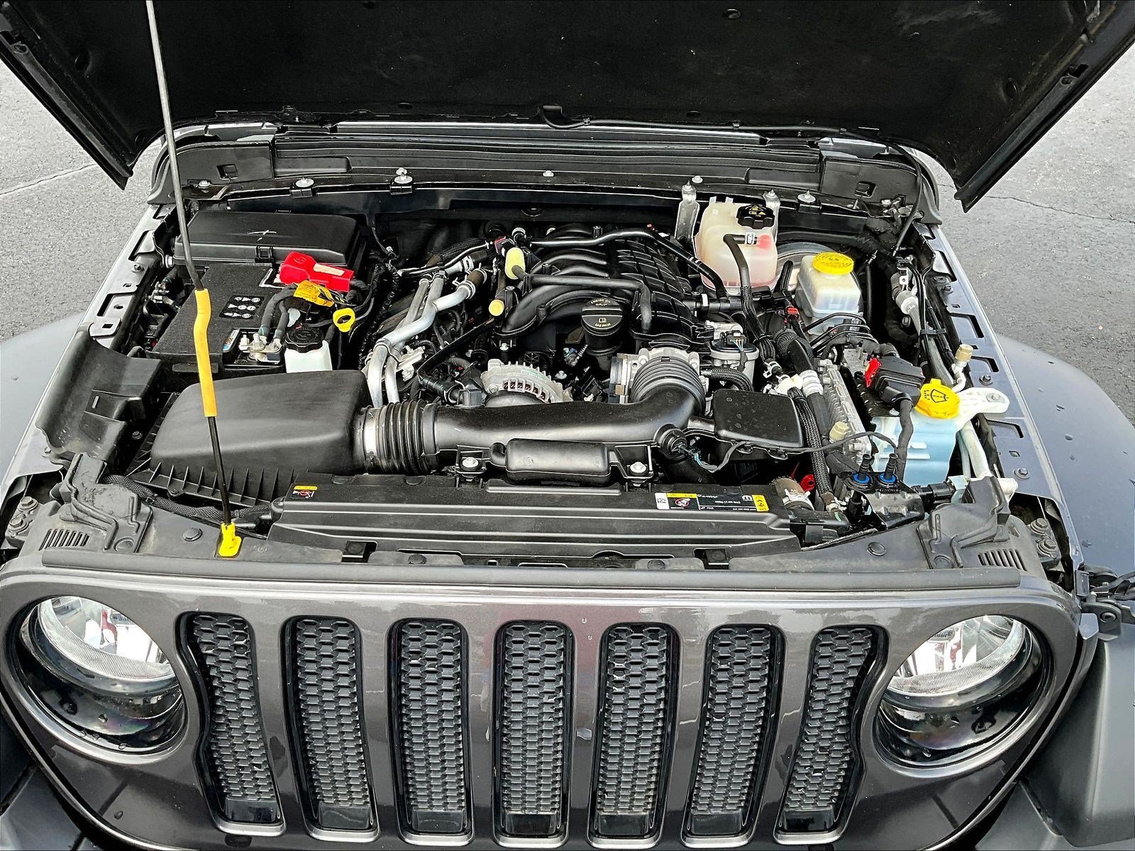 Used 2022 Jeep Wrangler Unlimited Sport AWD/4WD image 28
