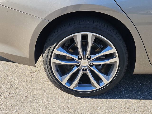 Used 2024 Chevrolet Malibu LT image 5