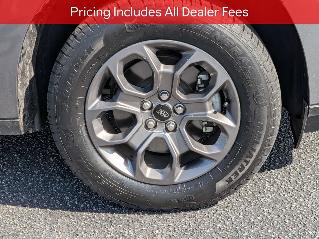 Used 2024 Ford Maverick XLT FWD image 11