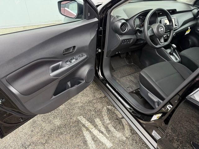 Used 2025 Nissan Kicks Play S FWD image 15