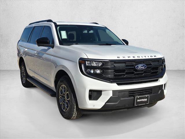 New 2025 Ford Expedition Active image 7