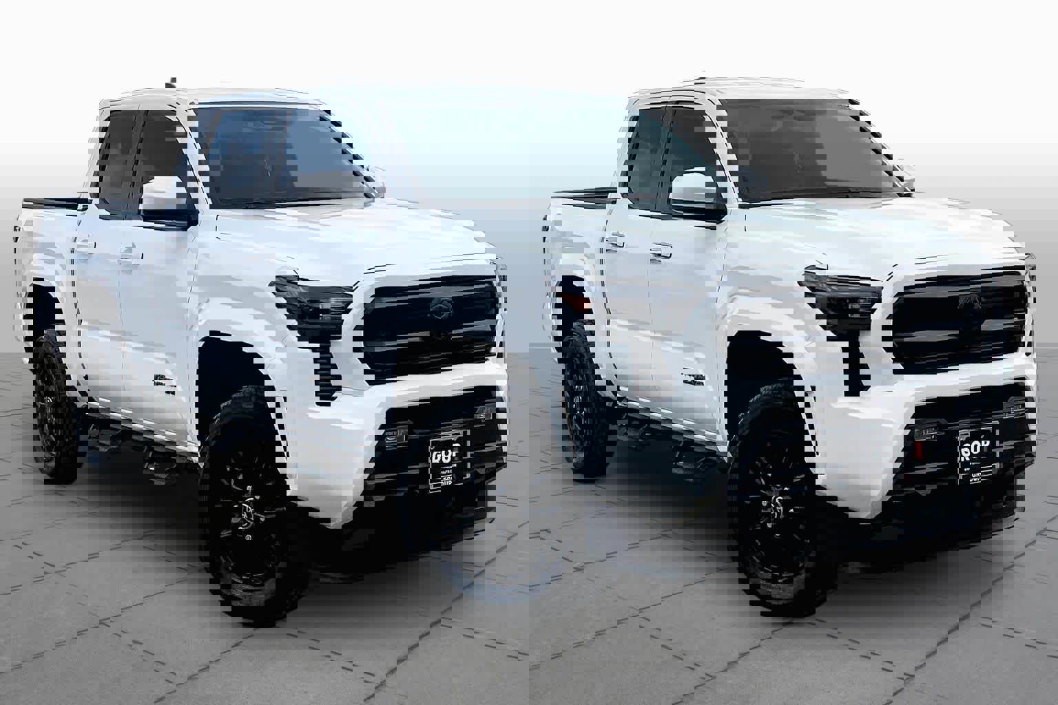 Used 2025 Toyota Tacoma SR5 image 3