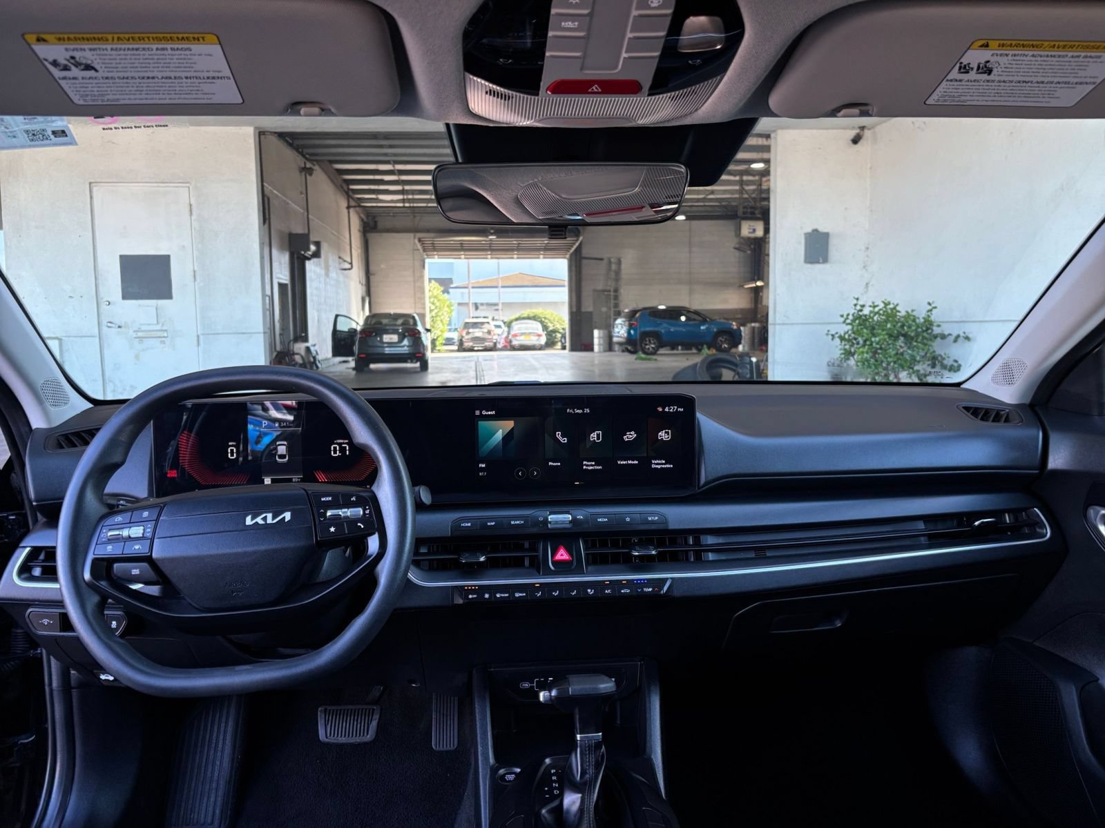 Used 2026 Kia K4 FWD image 32