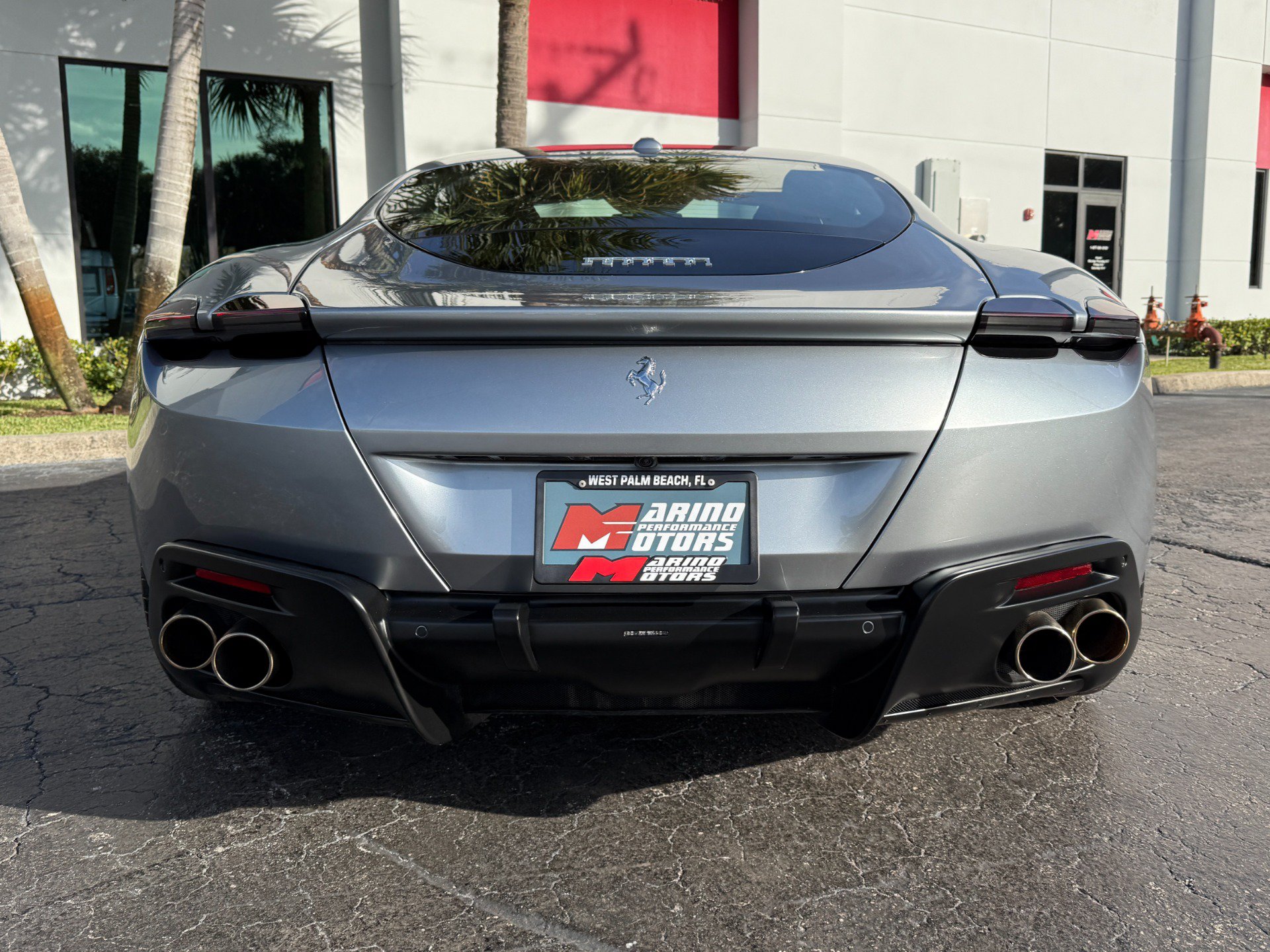 Used 2021 Ferrari Roma RWD image 20