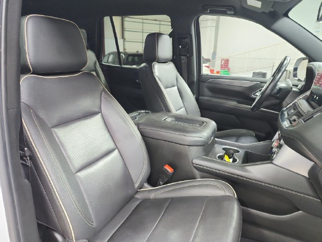 Used 2023 GMC Yukon SLT RWD image 40