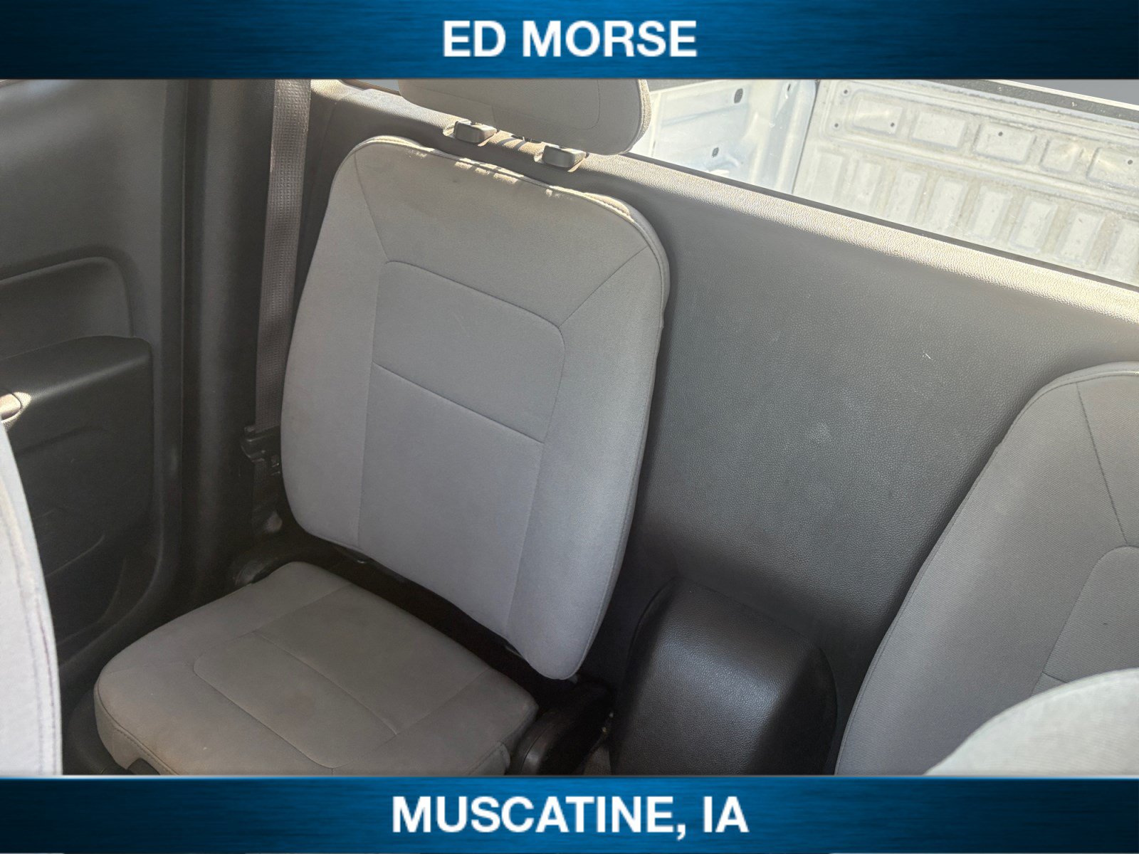 Used 2022 Chevrolet Colorado W/T RWD image 17