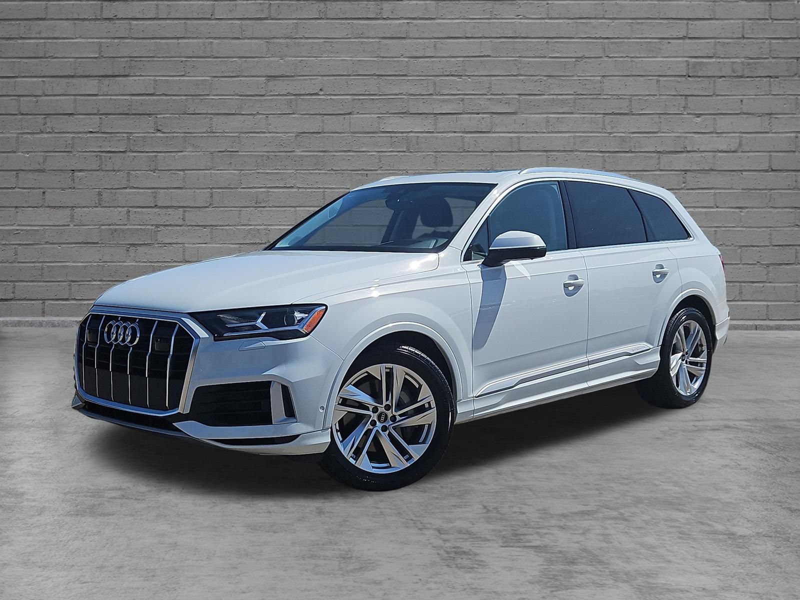 Used 2023 Audi Q7 3.0T Prestige AWD/4WD video 3