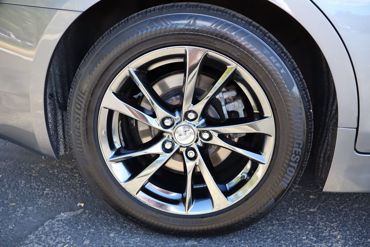 Used 2015 INFINITI Q50 Premium w/ Deluxe Technology Package AWD/4WD image 44