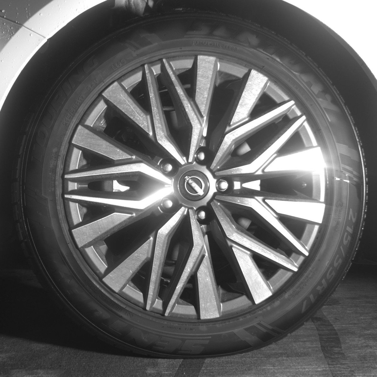 Used 2025 Nissan Altima 2.5 SV image 12