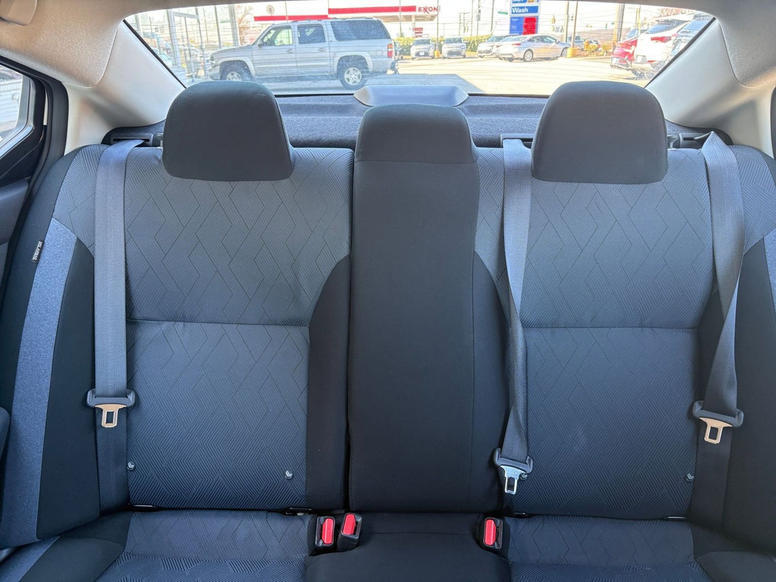 Used 2025 Nissan Versa SV image 36