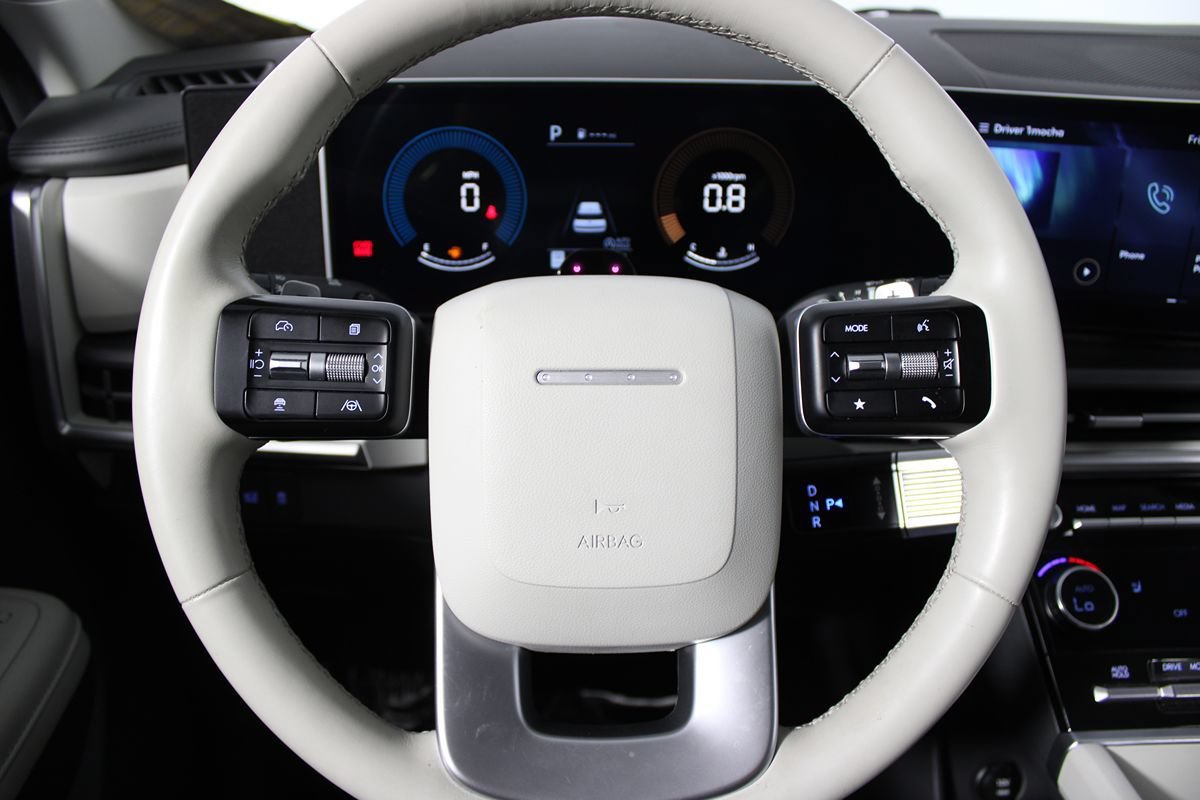 Used 2024 Hyundai Santa Fe SEL FWD image 14