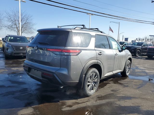 New 2026 Nissan Pathfinder SV image 7